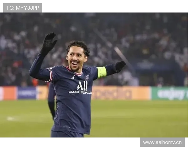 马尔基尼奥斯：从新星到巴黎后防领袖的生涯进阶解析