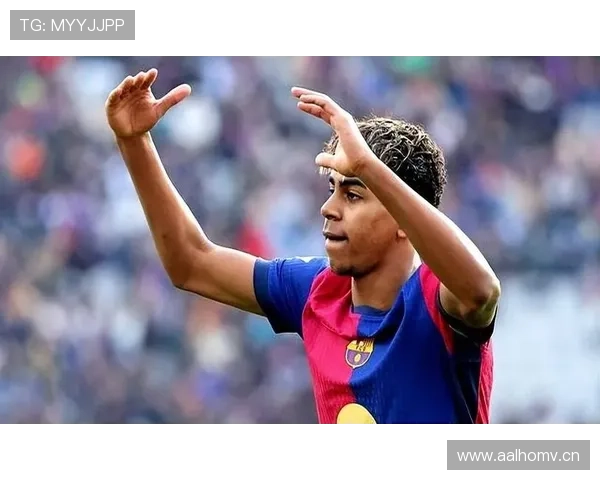 巴萨年轻球员冒头,赛季中期表现波动对整体稳定性产生影响