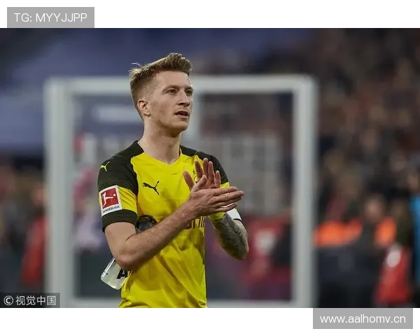 多特防线不稳问题持续,对关键赛阶段表现形成影响 多特防线不稳问题持续,对关键赛阶段表现形成影响