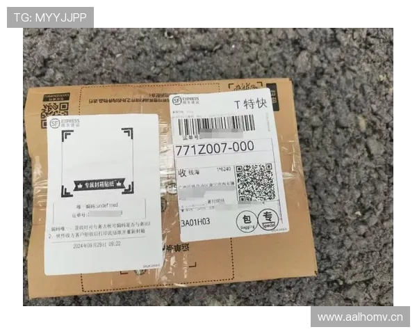 扎克拉文的钱包简直像开了外挂，连快递都能送黄金套餐？